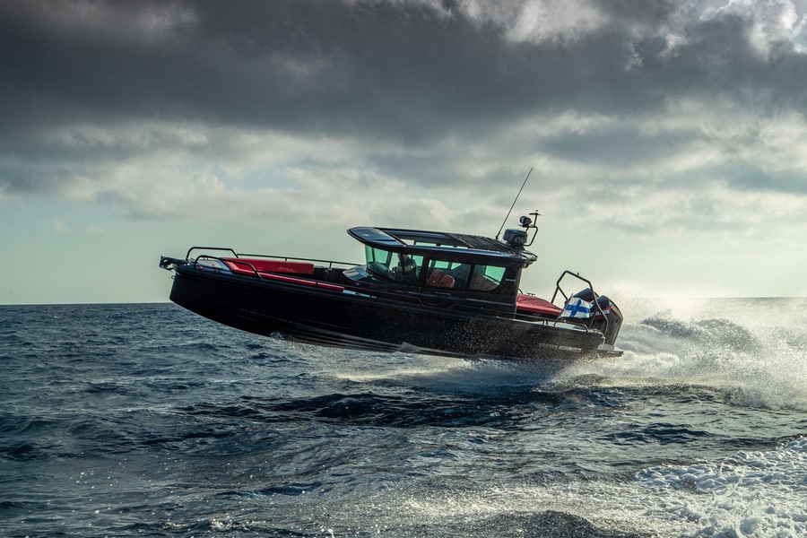 new boat BRABUS Marine / LIMITED Edition / SHADOW 500 CABIN BLACK OPS LIMITED EDITION_image