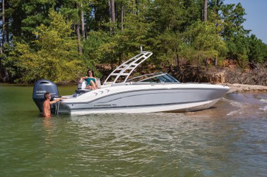 new boat Chaparral Boats / All Chaparral Boats / 21 SSi OB_image