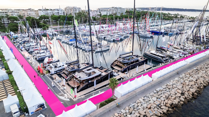 SUNREEF YACHTS IN CANNES 2022: A CELEBRATION OF SUCCESS AND SUSTAINABILITY_image